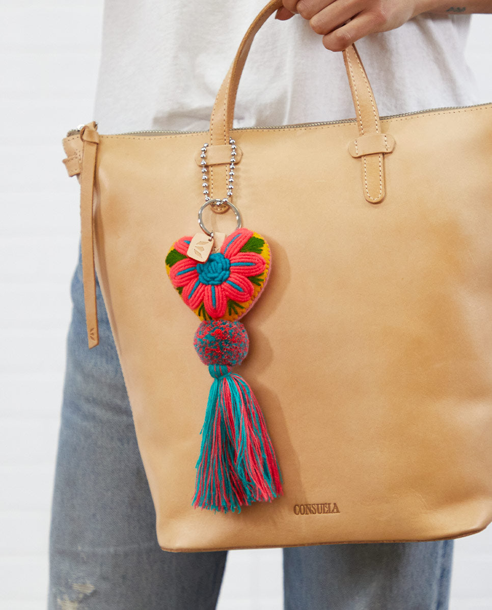 Conni Charm - Image 4