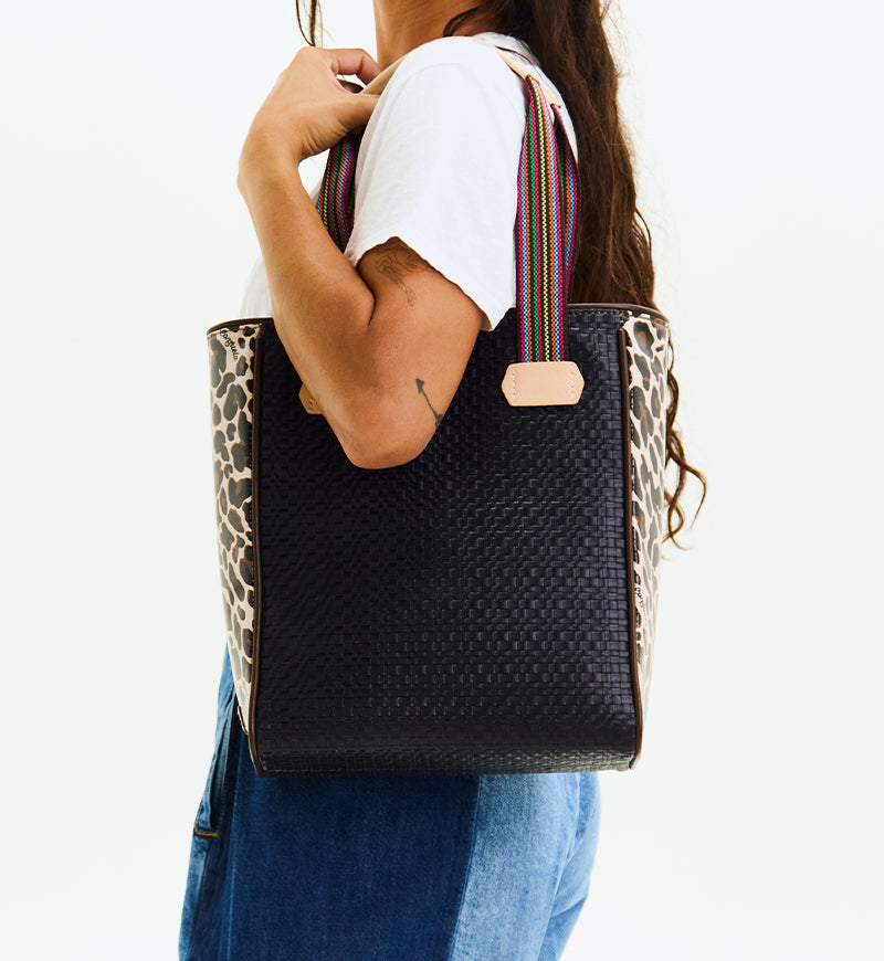 Amy Chica Tote - Image 8