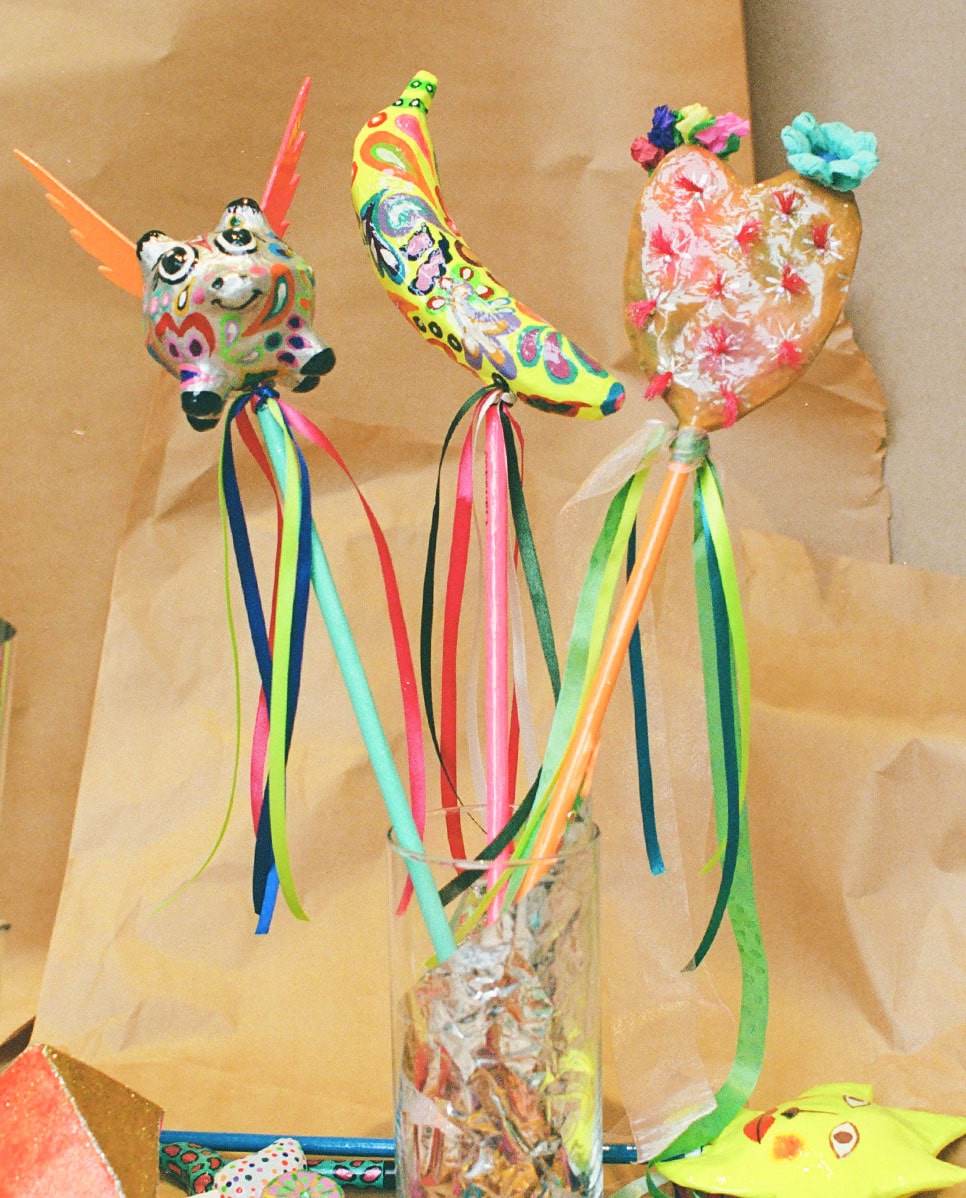 Swirly Banana Shaker - Image 5